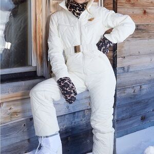 PrettyLittleThing White Ski & Snow Jacket